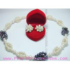 Carnation Striped Pearl Set: ชุดไข่มุกดอกคาร์เนชั่นลาย 4-7มม