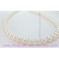 Mid-length White Pearl Necklace: สร้อยไข่มุกกลมเกรด A 