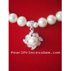 Pearl Set for K Pinpicha
