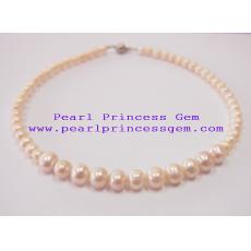 Mid-Length White Pearl Necklace:สร้อยคอไข่มุกแท้เม็ดเล็กขนาบแถวเม็ดใหญ่