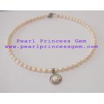 Mid-Length White Pearl Necklace:สร้อยคอไข่มุกแท้ทรงไข่พร้อมจี้