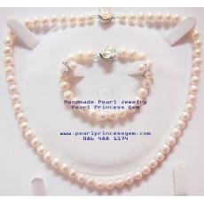 7 MM White Perfect Round Pearl Set:ชุดไข่มุกแท้เม็ดกลมสวย7 มม.