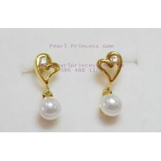 White Pearl Earrings:ต่างหูไข่มุกตุ้งติ้งหัวใจ(YG)