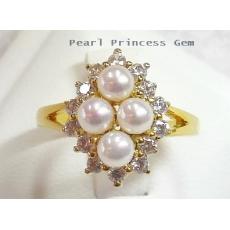 Bouquet  of Pearls Ring:แหวนไข่มุกช่อมาลี(YG)