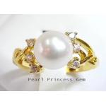 White Pearl Ring:แหวนไข่มุกขนาบเพชร(YG)