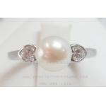 Classic Style White Pearl Ring:แหวนไข่มุกแบบคลาสสิกเพชรหัวใจข้าง(WG)