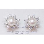 White Pearl With Diamond Glimmer:ต่างหูไข่มุกล้อมเพชร(WG)