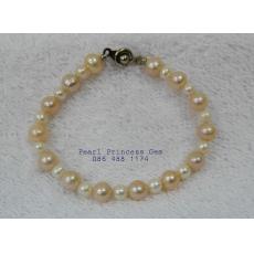 White and Orange Pearl Bracelet:สร้อยข้อมือไข่มุกแท้สีชมพูอ่อนสลับขาว