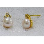 Classic Style White Pearl Earrings:ต่างหูไข่มุกแท้แบบเรียบหรู(YG)