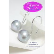 Grey Pearl Hook Earrings:ต่างหูไข่มุกแท้สีเทาแบบขอเกี่ยว