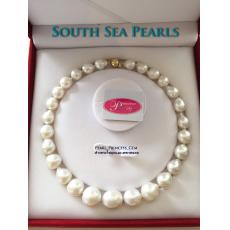 สร้อยคอไข่มุกเซาท์ซีสีขาวออสเตรเลีย ขนาดใหญ่พิเศษ  Extra Large Size White South Sea Pearls