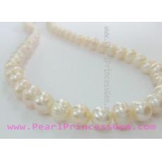 Mid-length White Pearl Necklace: สร้อยคอไข่มุกแท้ขนาด 7มม 