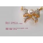 ฺPearl On Diamond Bow Necklace:สร้อยคอไข่มุกแท้ประดับโบว์ฝังเพชร