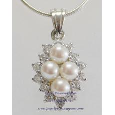 Branch of Pearls Pendant:จี้ไข่มุกแท้ช่อมาลี(WG)