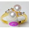 A Pair of Pearl Ring:แหวนไข่มุกคู่ประดับเพชร(YG)