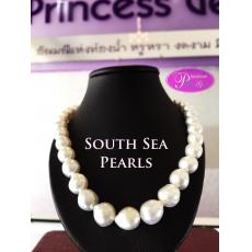 สร้อยคอไข่มุกเซ้าท์ซี ; South Sea Pearls Necklace