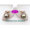ต่างหูเรือนทองประดับไข่มุกเซาท์ซีล้อมเพชรแท้ : Pitachio Green South Sea Pearls Diamond Earrings